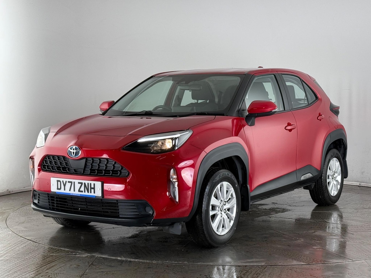 Used Toyota Yaris Cross 2021 for sale - 77605061: Photo 3