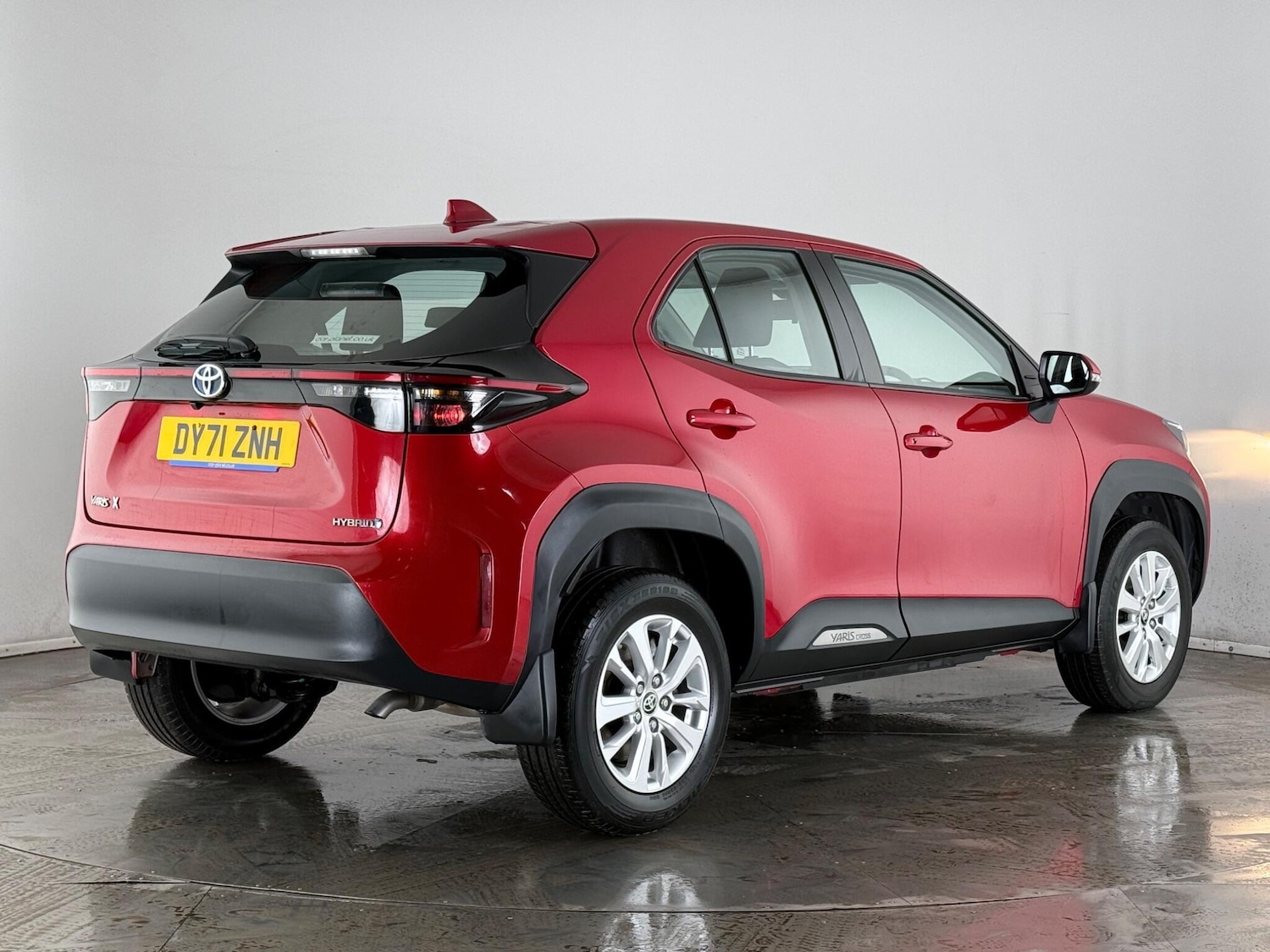 Used Toyota Yaris Cross 2021 for sale - 77605061: Photo 6