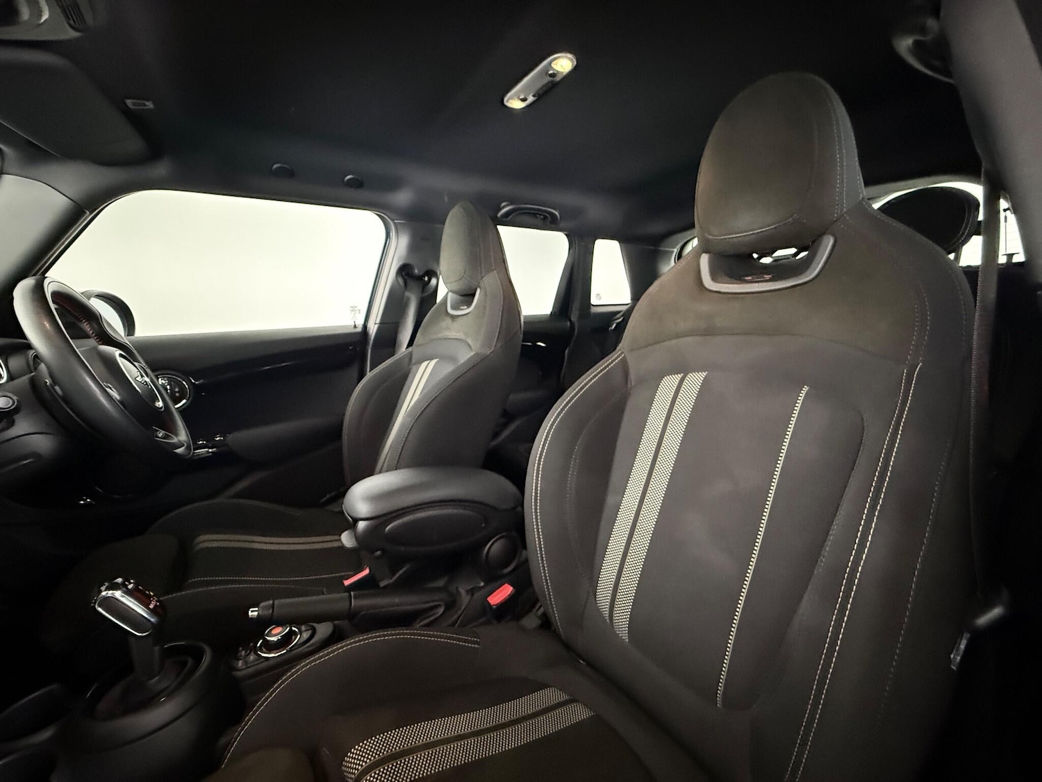 Used MINI Hatch 2020 for sale - 76467380: Photo 29