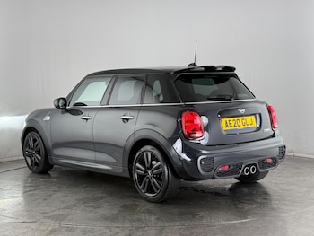 Used MINI Hatch 2020 for sale - 76467380: Photo