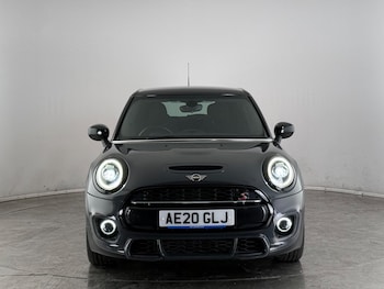 Used MINI Hatch 2020 for sale - 76467380: Photo