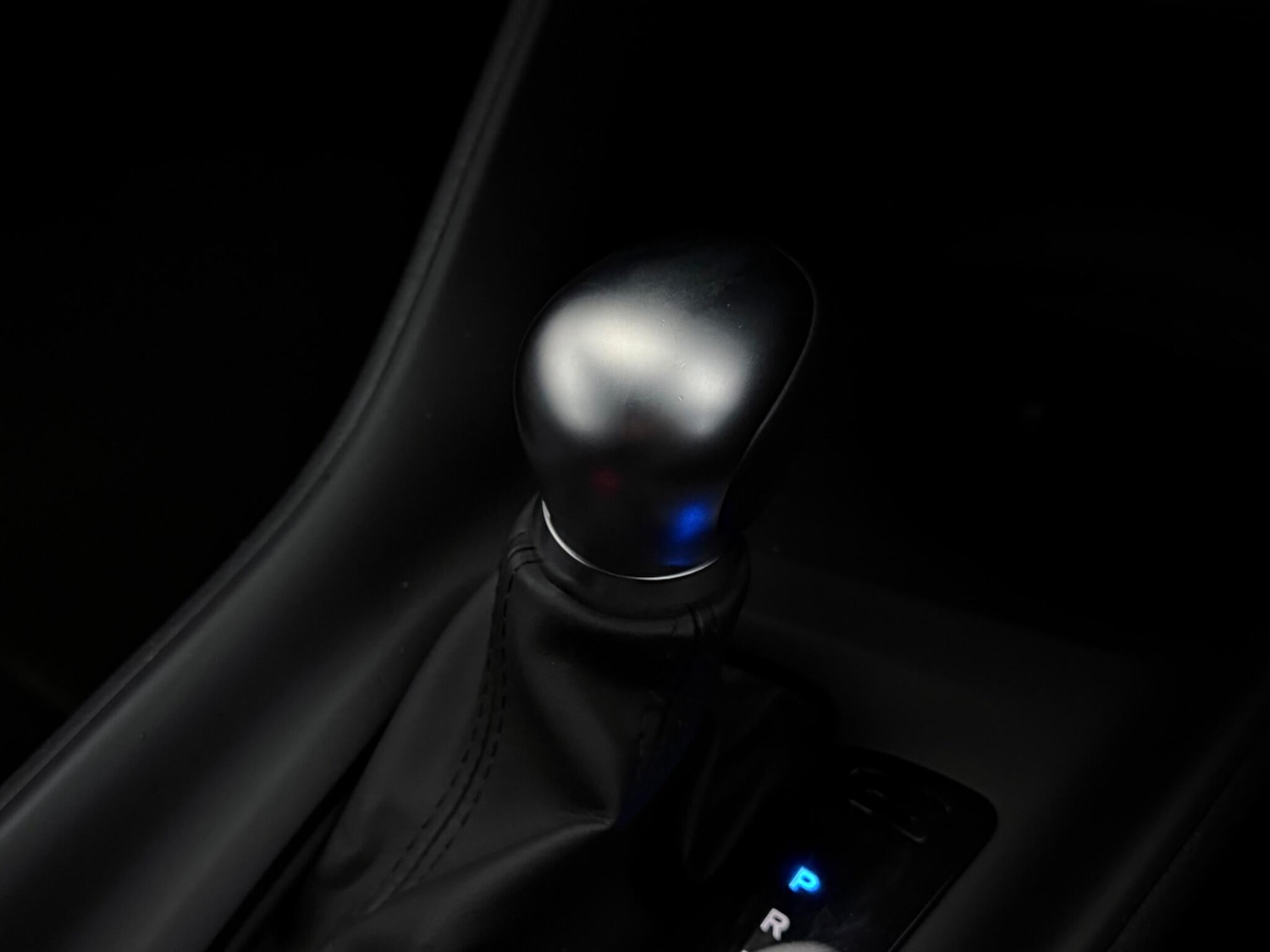 Used Toyota C-HR 2023 for sale - 78101573: Photo 28