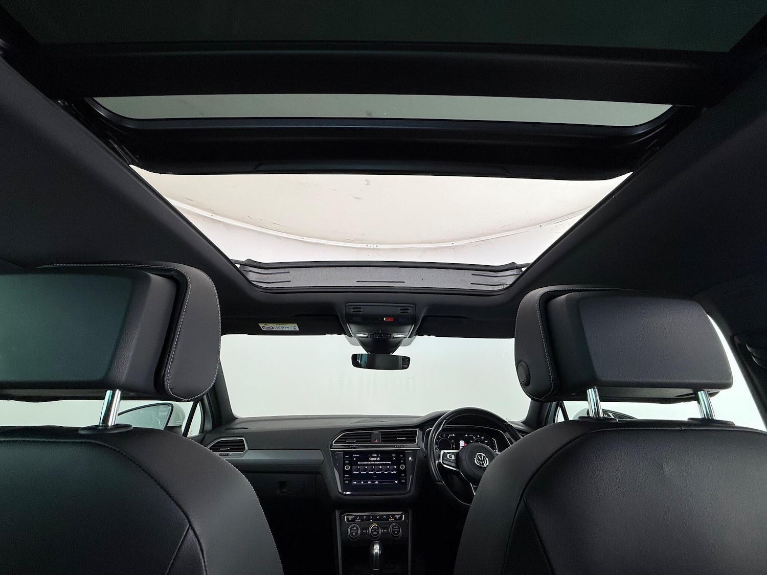 Used Volkswagen Tiguan 2019 for sale - 77217540: Photo 19