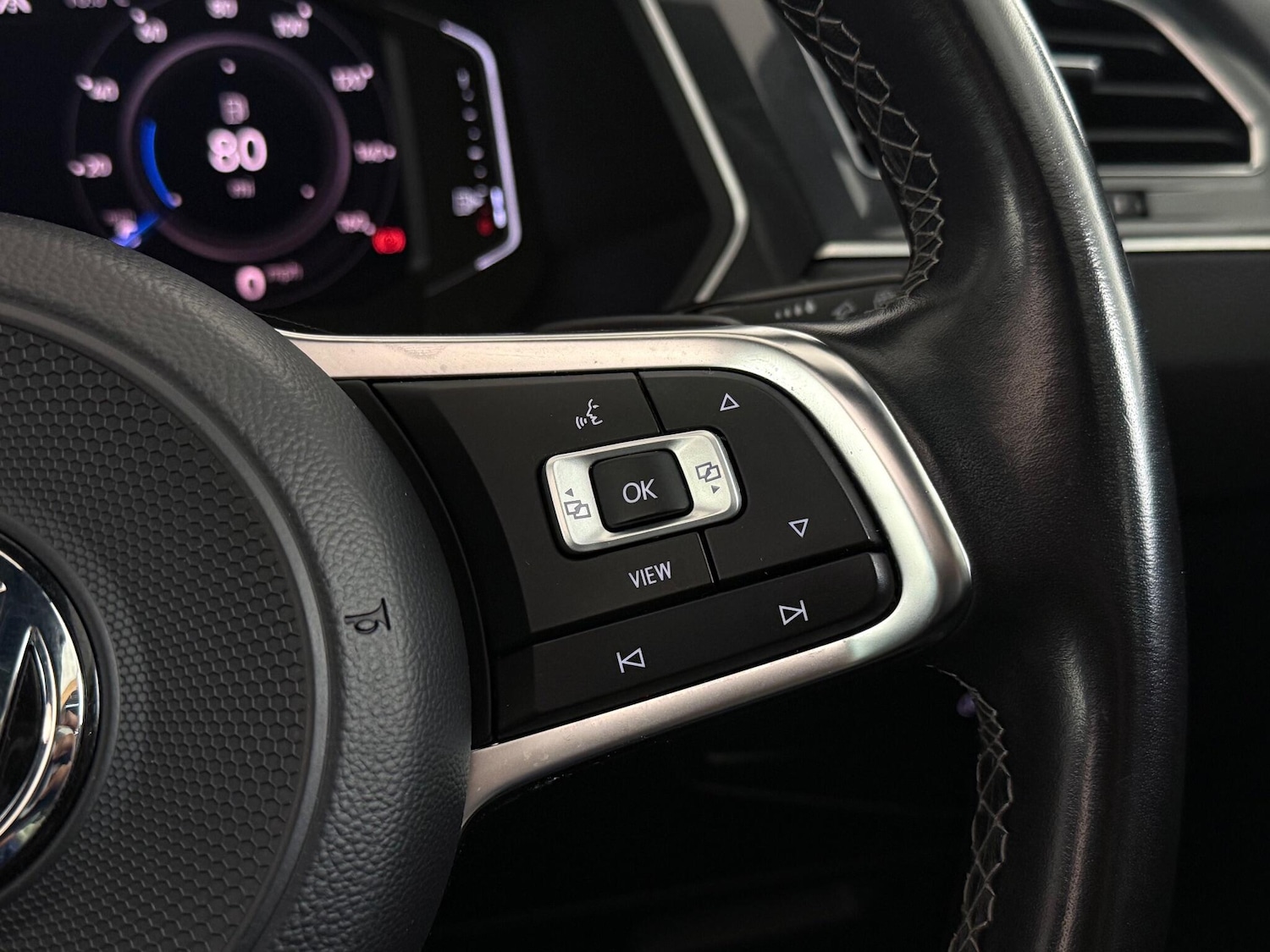 Used Volkswagen Tiguan 2019 for sale - 77217540: Photo 23