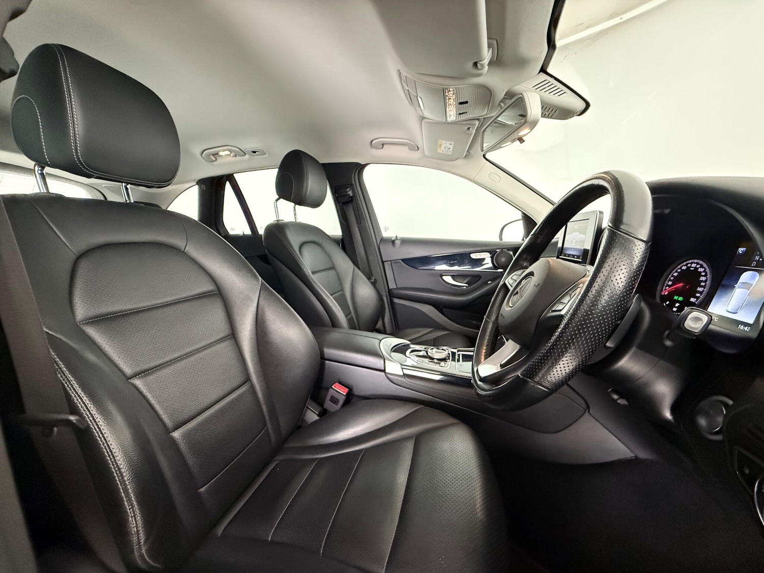 Used Mercedes-Benz GLC 2018 for sale - 77469418: Photo 12