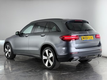 Used Mercedes-Benz GLC 2018 for sale - 77469418: Photo