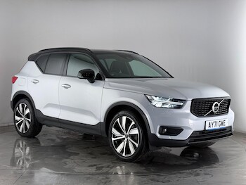 Used Volvo XC40 2021 for sale - 77222109: Photo