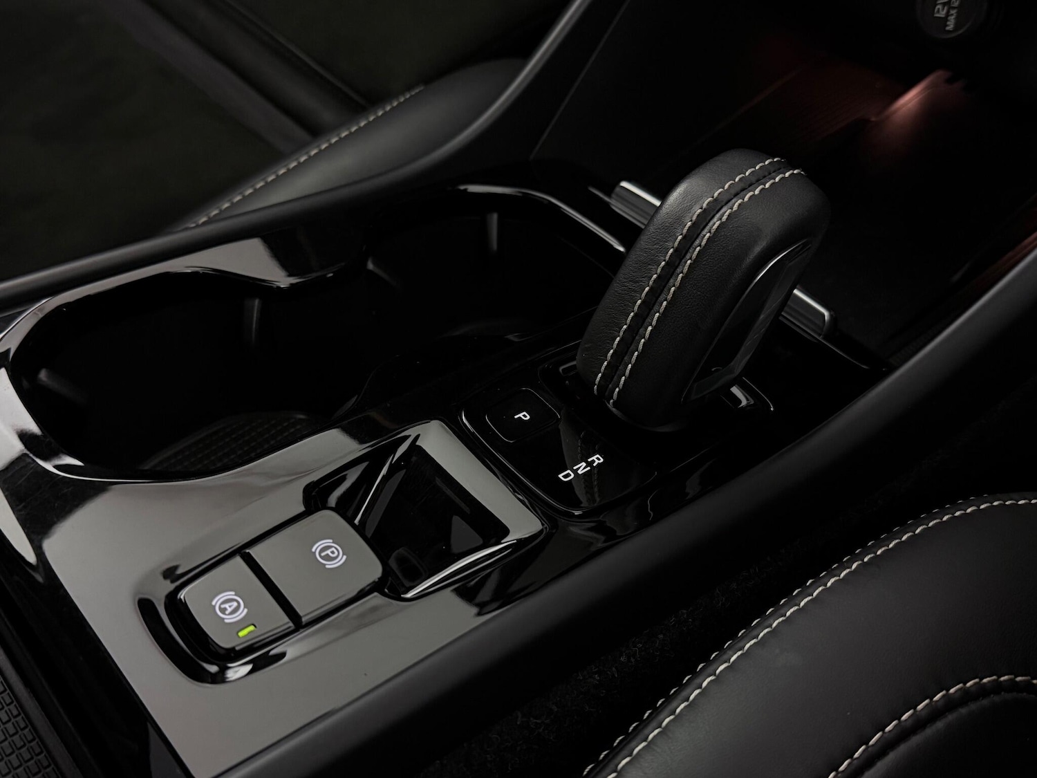 Used Volvo XC40 2021 for sale - 77222109: Photo 30