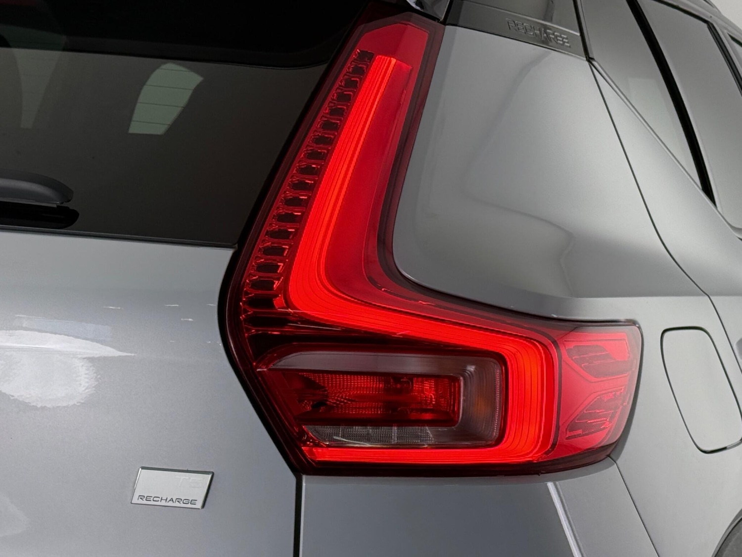 Used Volvo XC40 2021 for sale - 77222109: Photo 8