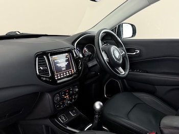 Used Jeep Compass 2019 for sale - 79570393: Photo