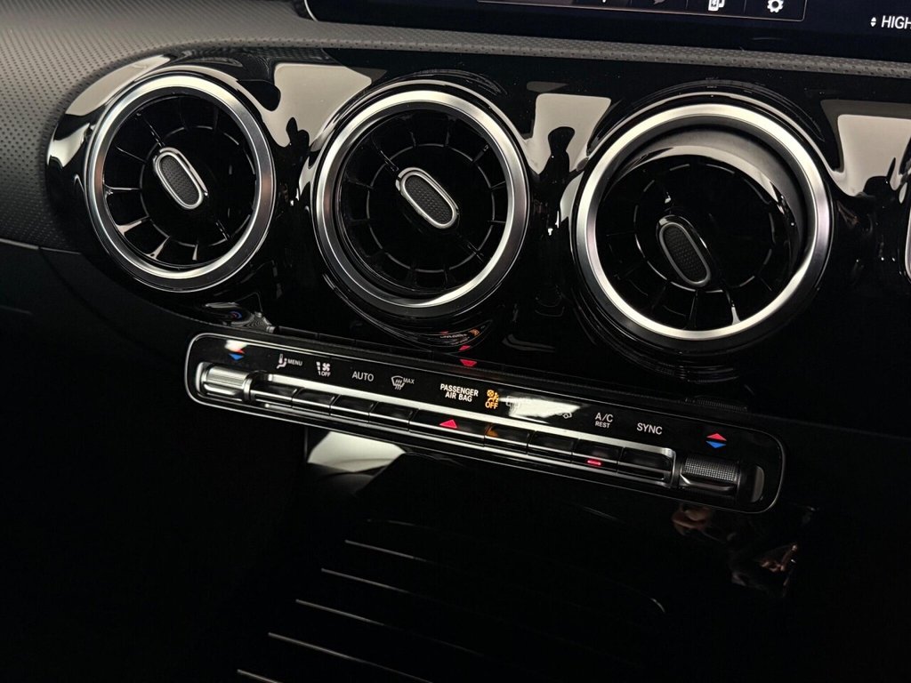 Used Mercedes-Benz A-Class 2020 for sale - 76061811: Photo 41