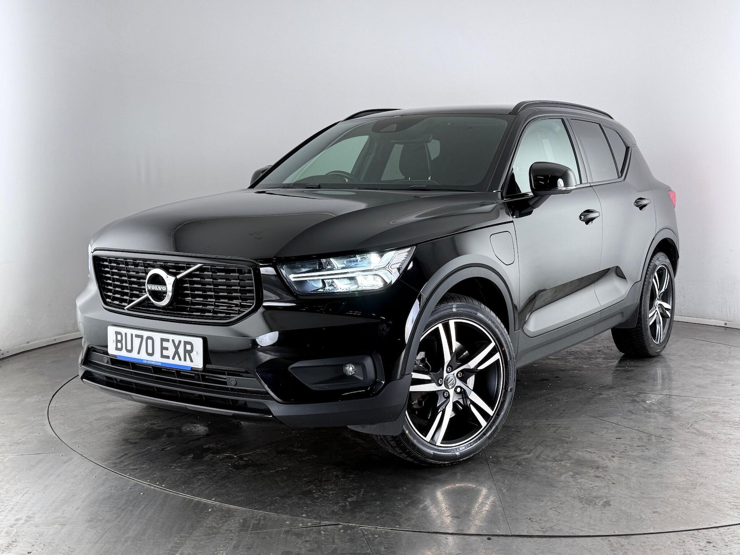 Used Volvo XC40 for sale - 76729040: Photo 38