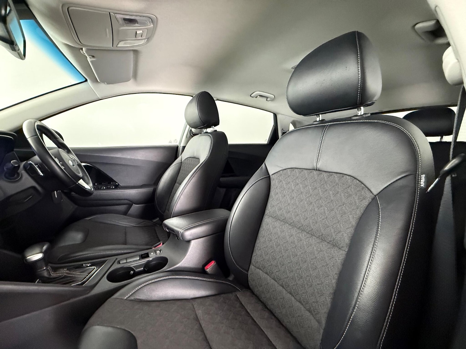 Used Kia Niro 2020 for sale - 77222692: Photo 7