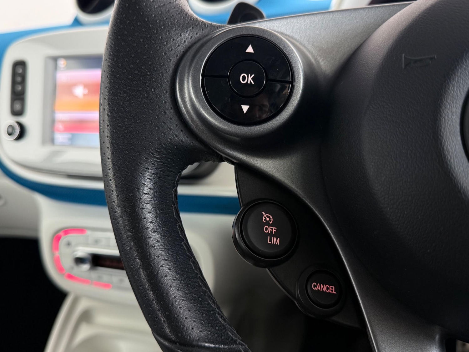 Used smart fortwo 2016 for sale - 77183008: Photo 16