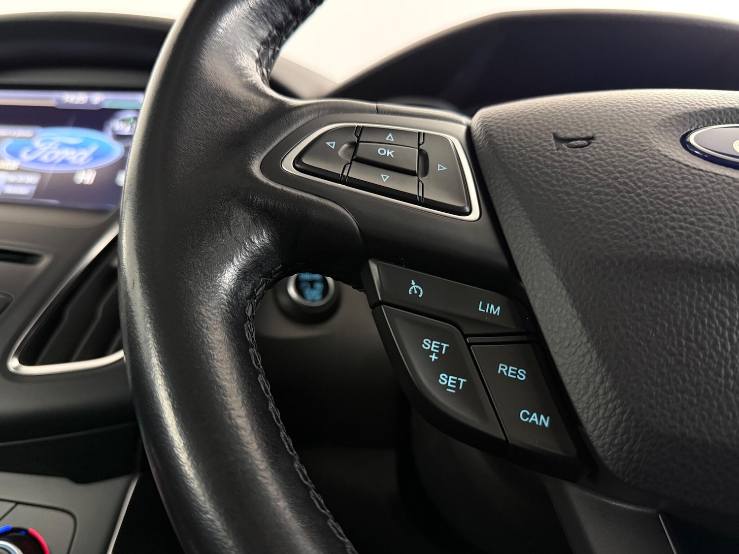 Used Ford Focus 2014 for sale - 77246854: Photo 15