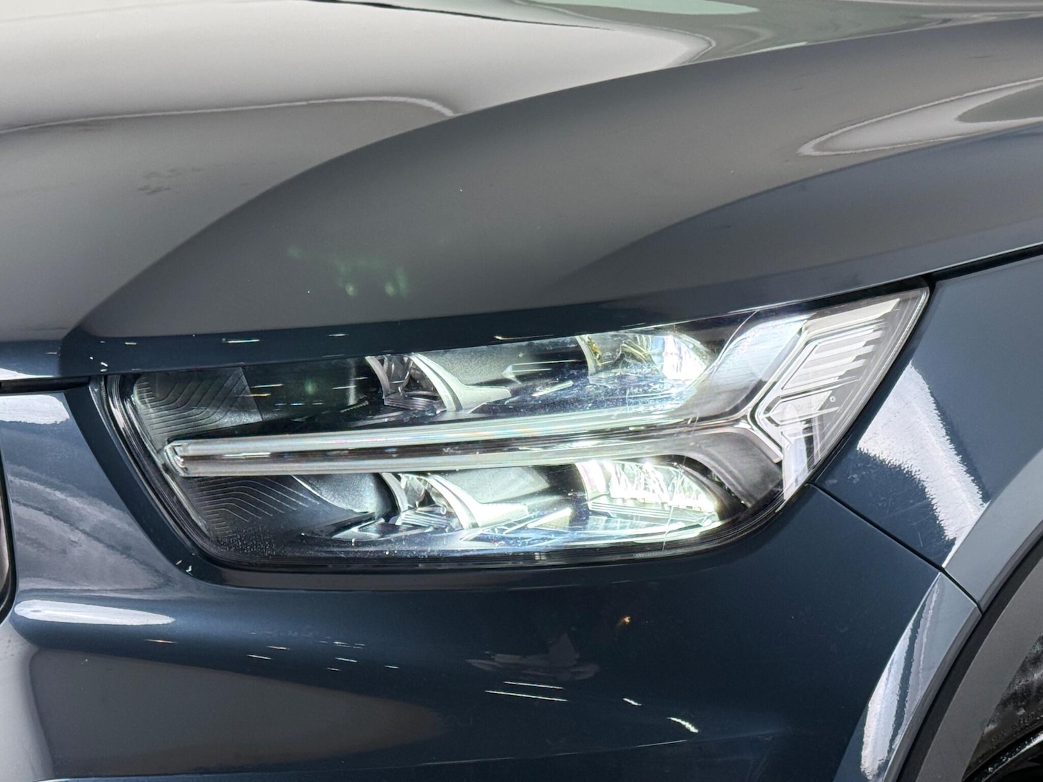 Used Volvo XC40 2020 for sale - 77221789: Photo 6