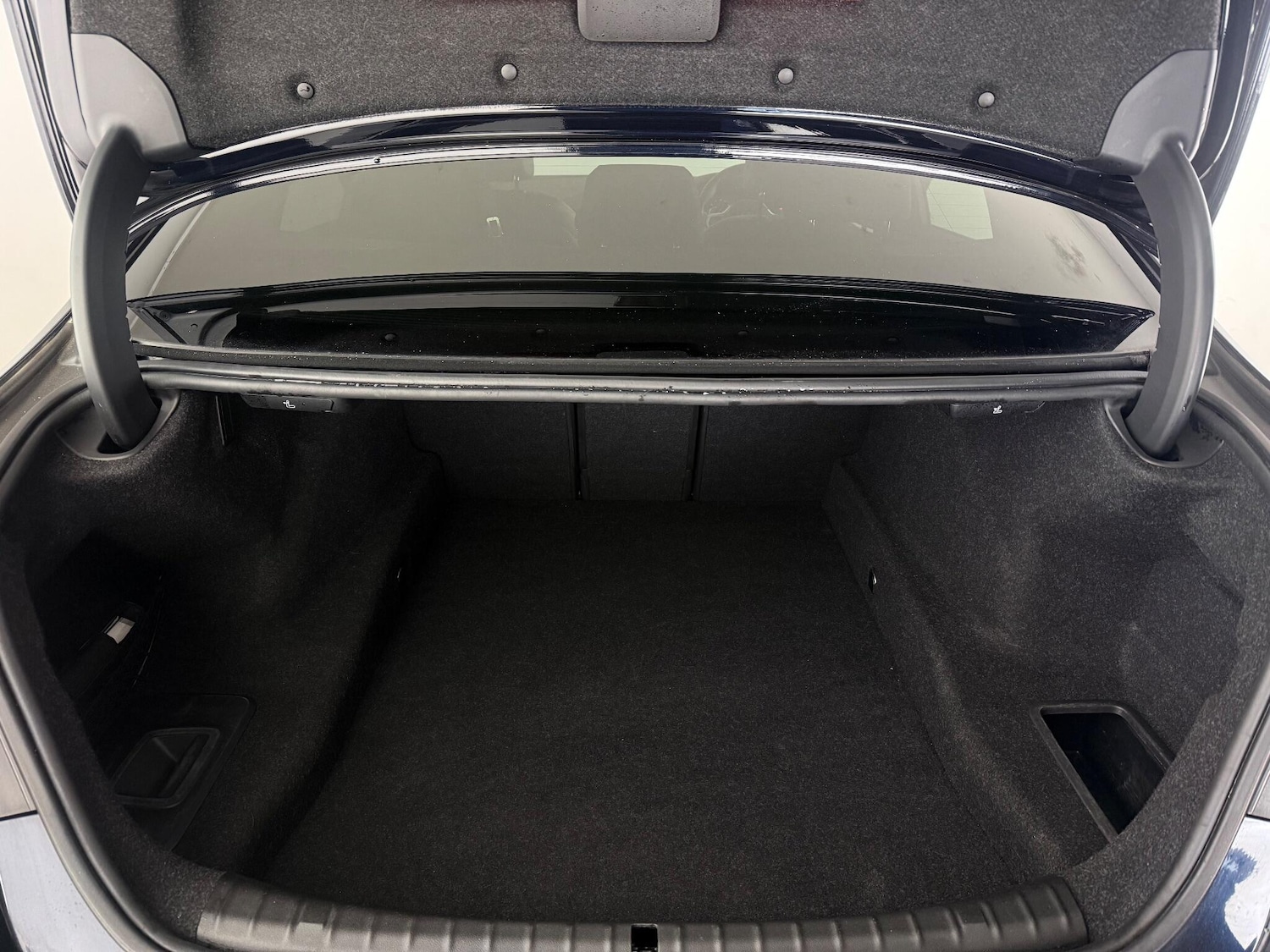 Used BMW 5 Series 2018 for sale - 76467288: Photo 11