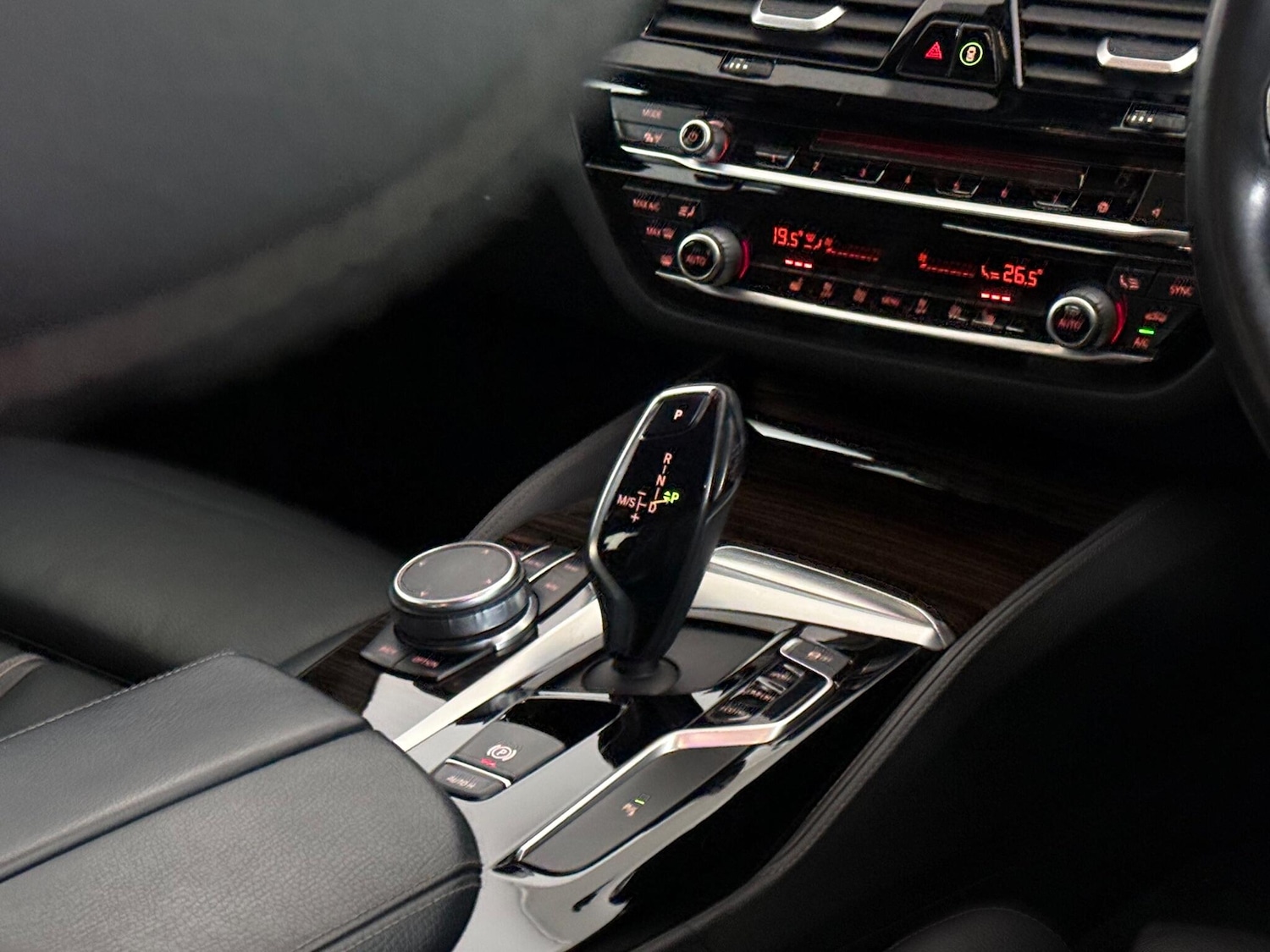 Used BMW 5 Series 2018 for sale - 76467288: Photo 21