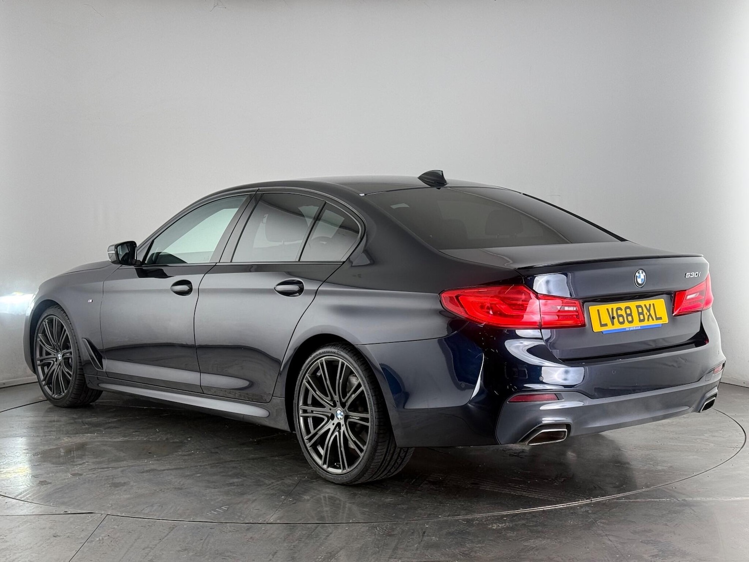 Used BMW 5 Series 2018 for sale - 76467288: Photo 4