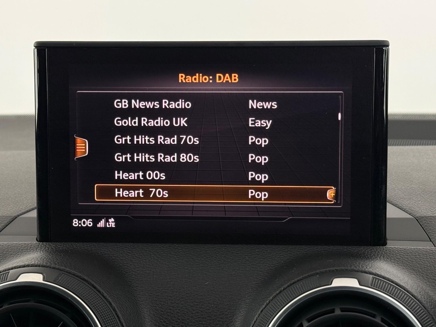 Used Audi Q2 2020 for sale - 76466818: Photo 28