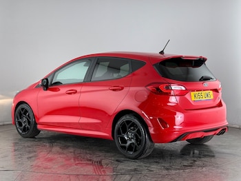 Used Ford Fiesta 2018 for sale - 77280050: Photo