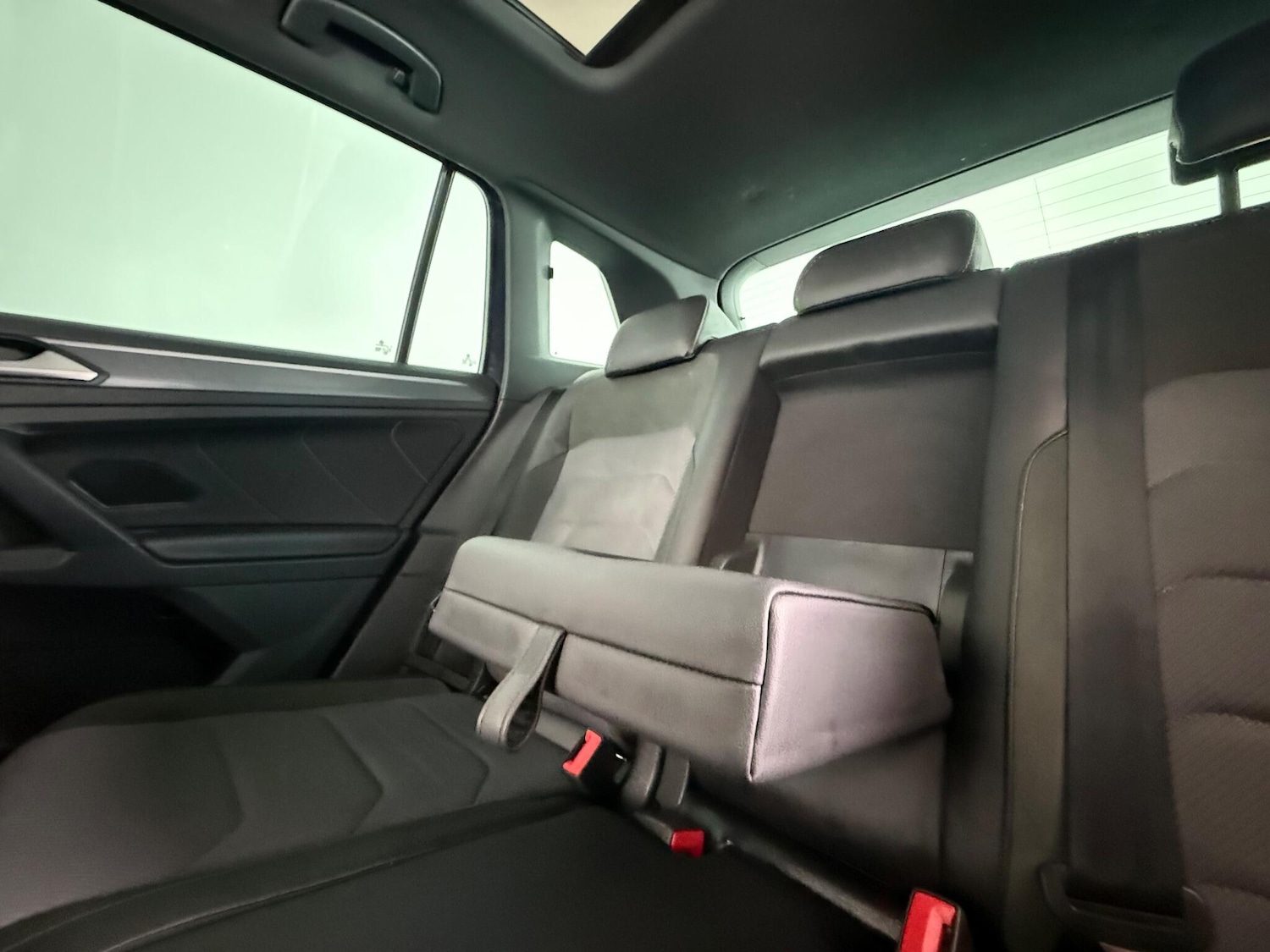 Used Volkswagen Tiguan 2020 for sale - 76466772: Photo 16