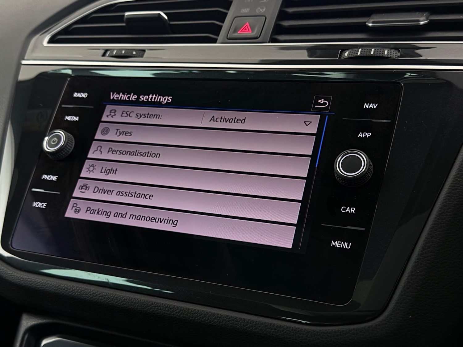 Used Volkswagen Tiguan 2020 for sale - 76466772: Photo 36