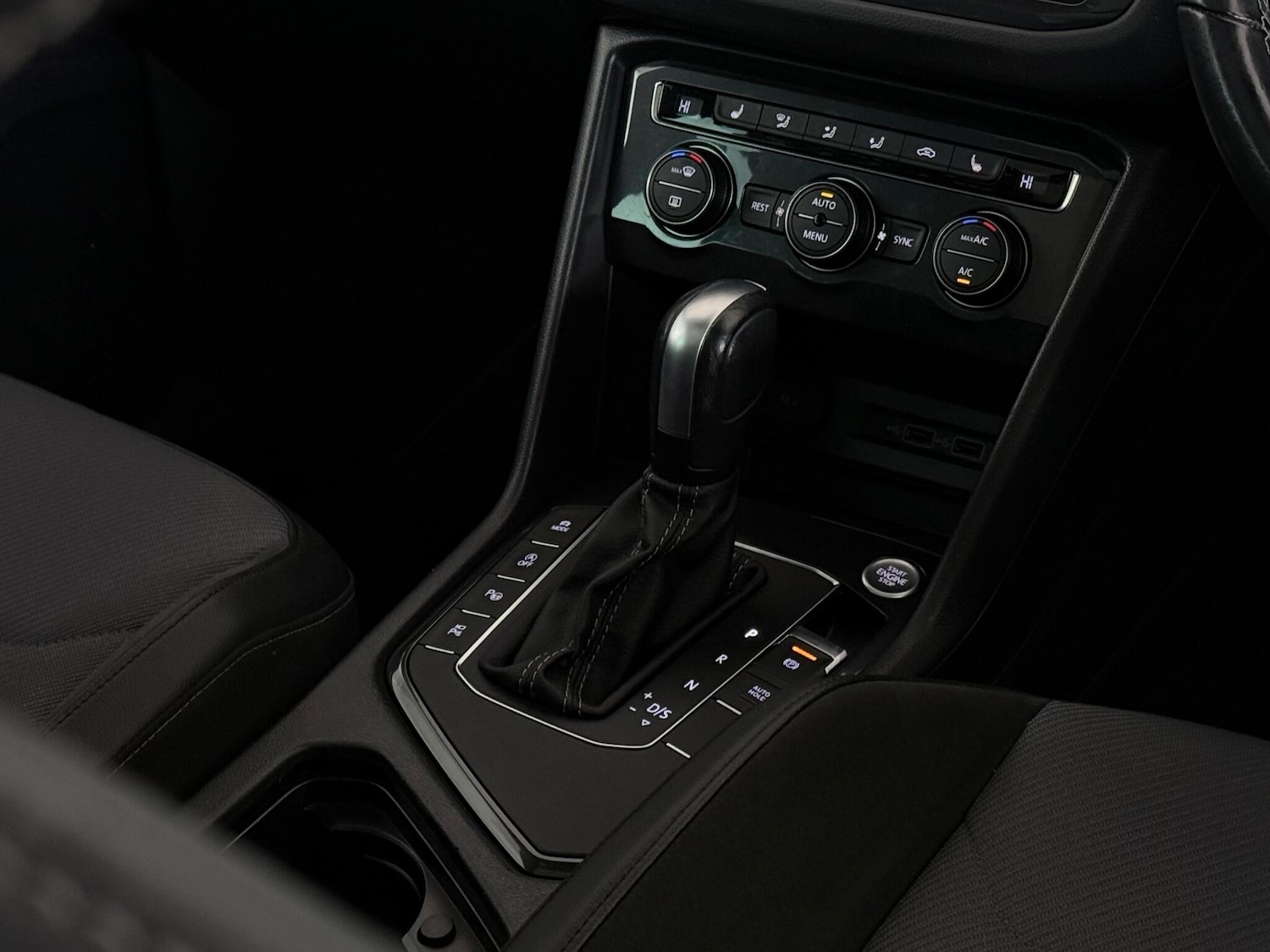 Used Volkswagen Tiguan 2020 for sale - 76466772: Photo 41