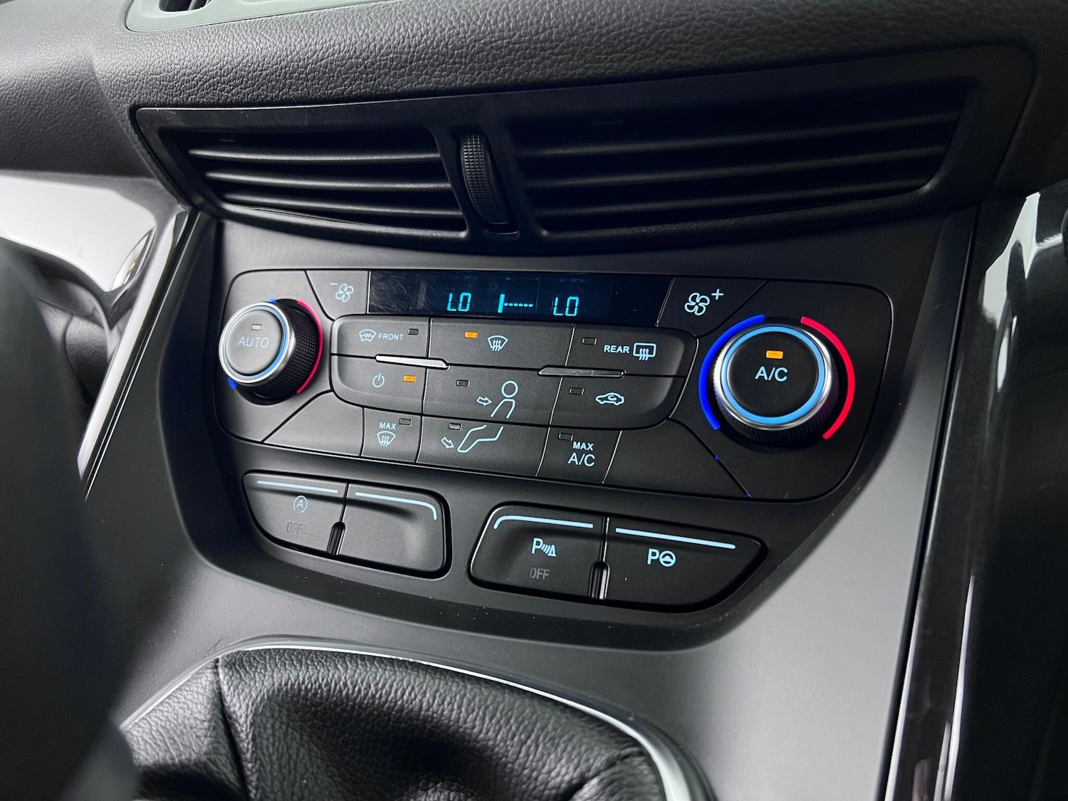 Used Ford Kuga 2018 for sale - 76953087: Photo 36