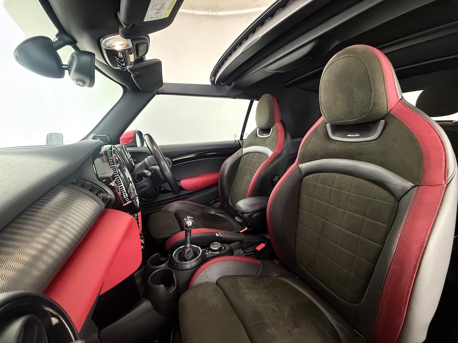 Used MINI Convertible 2017 for sale - 77246702: Photo 11