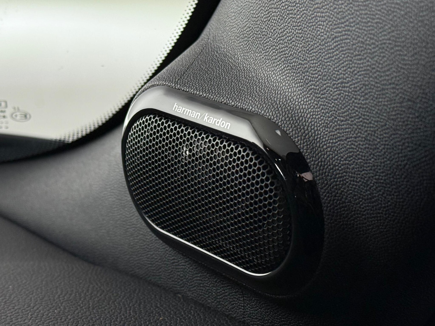 Used MINI Convertible 2017 for sale - 77246702: Photo 25