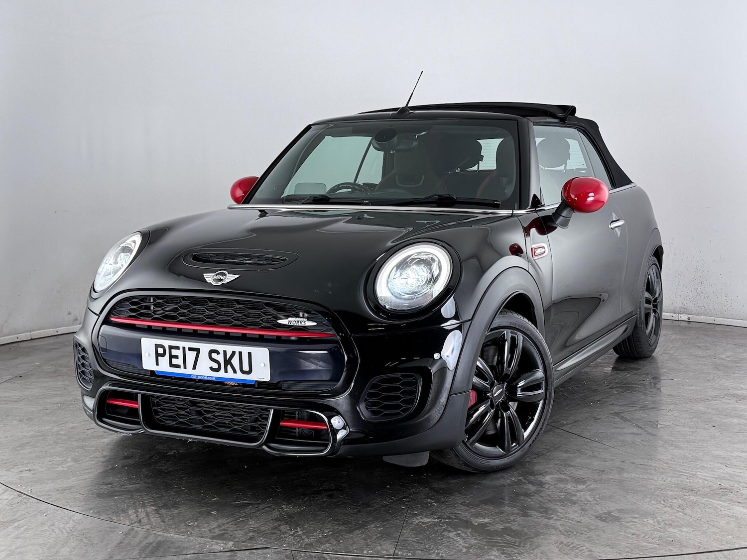 Used MINI Convertible 2017 for sale - 77246702: Photo 30
