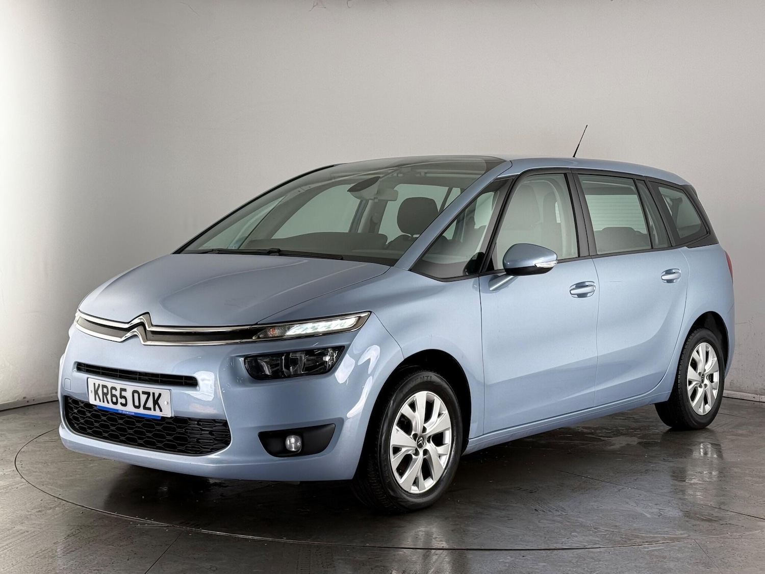 Used Citroen C4 Grand Picasso 2015 for sale - 77246845: Photo 3