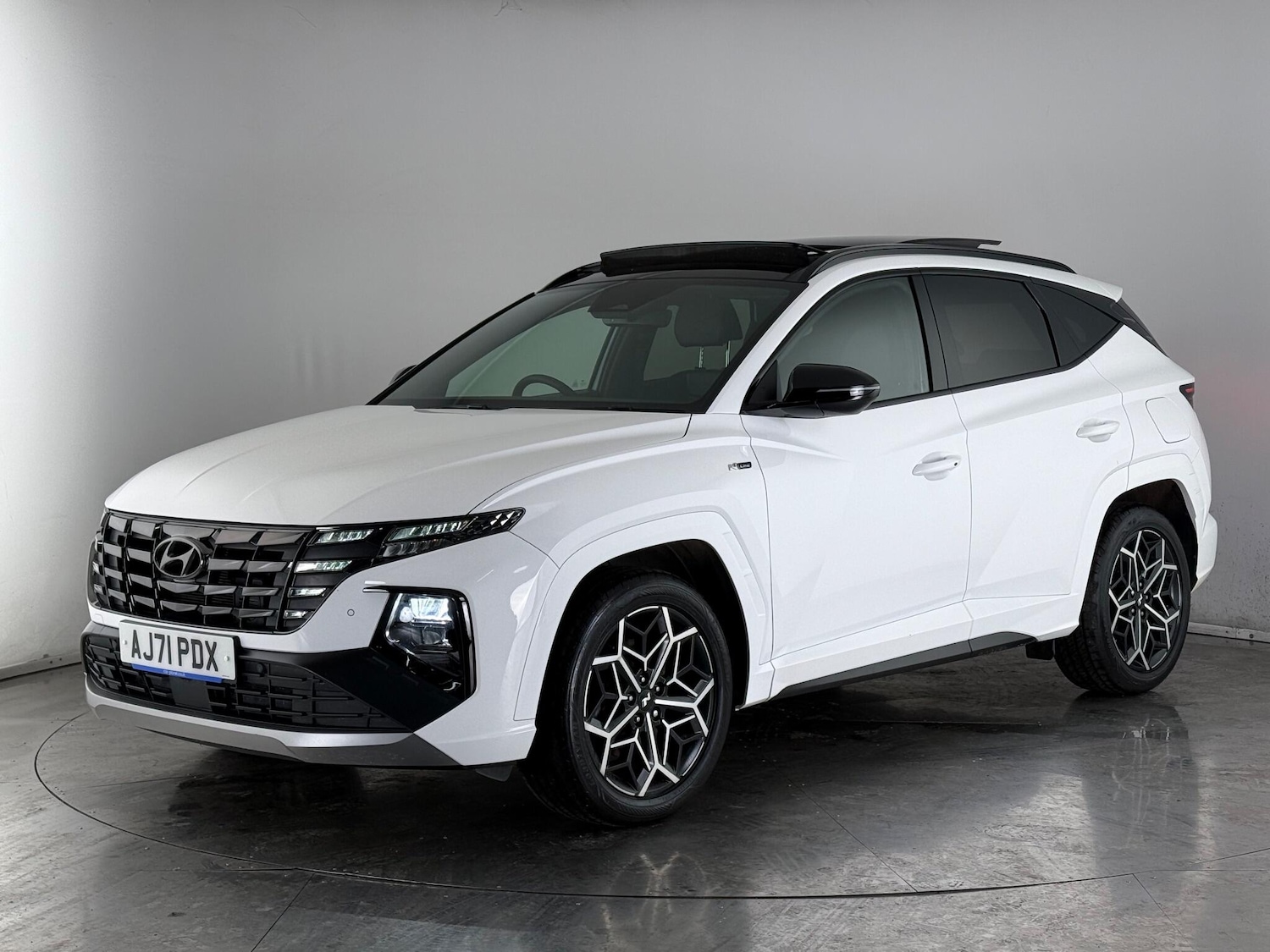 Used Hyundai TUCSON 2022 for sale - 77182301: Photo 2