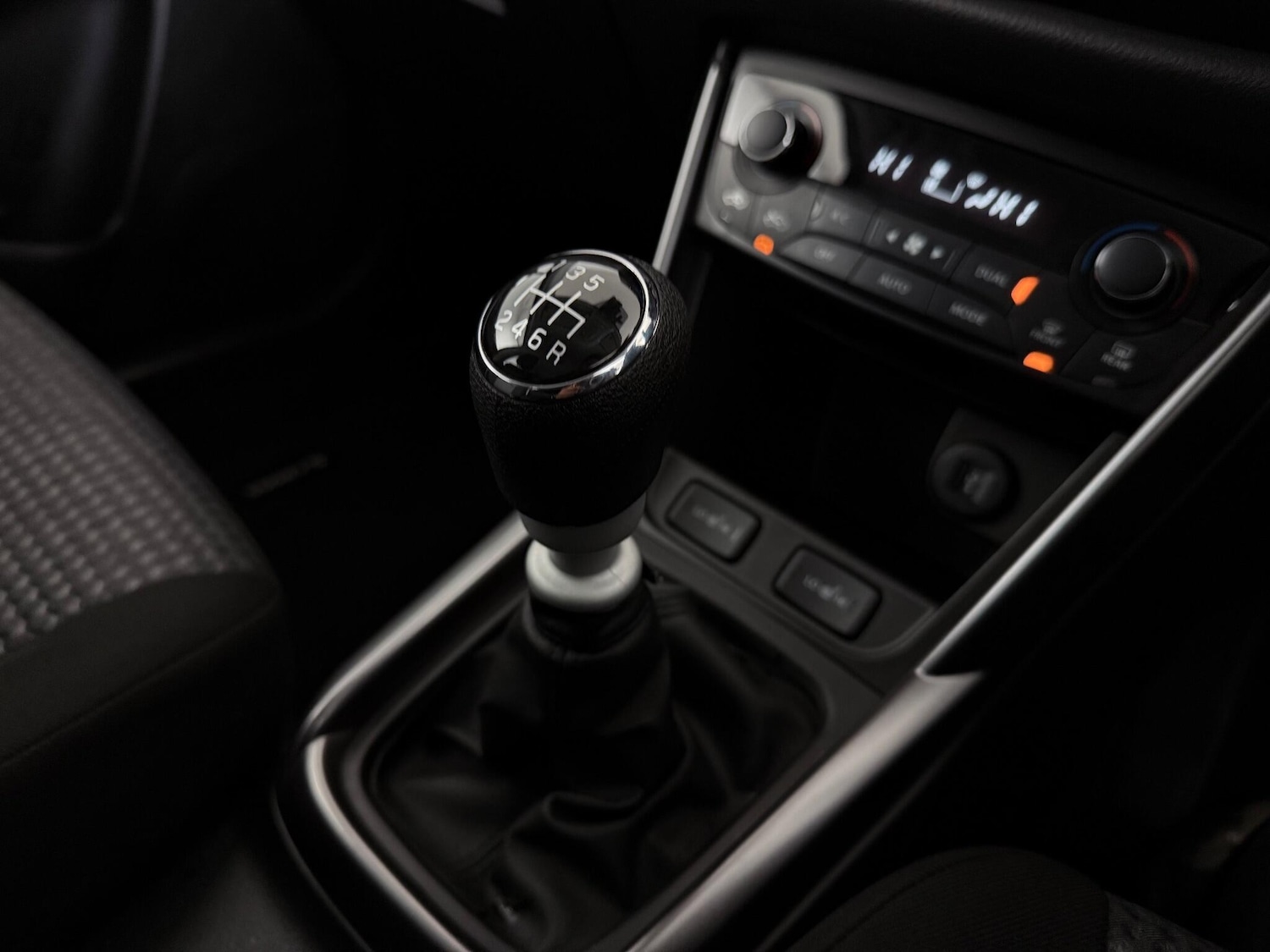 Used Suzuki SX4 S-Cross 2023 for sale - 77183040: Photo 33