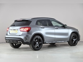 Used Mercedes-Benz GLA 2019 for sale - 78157933: Photo