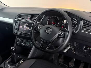 Used Volkswagen Tiguan 2016 for sale - 79646414: Photo