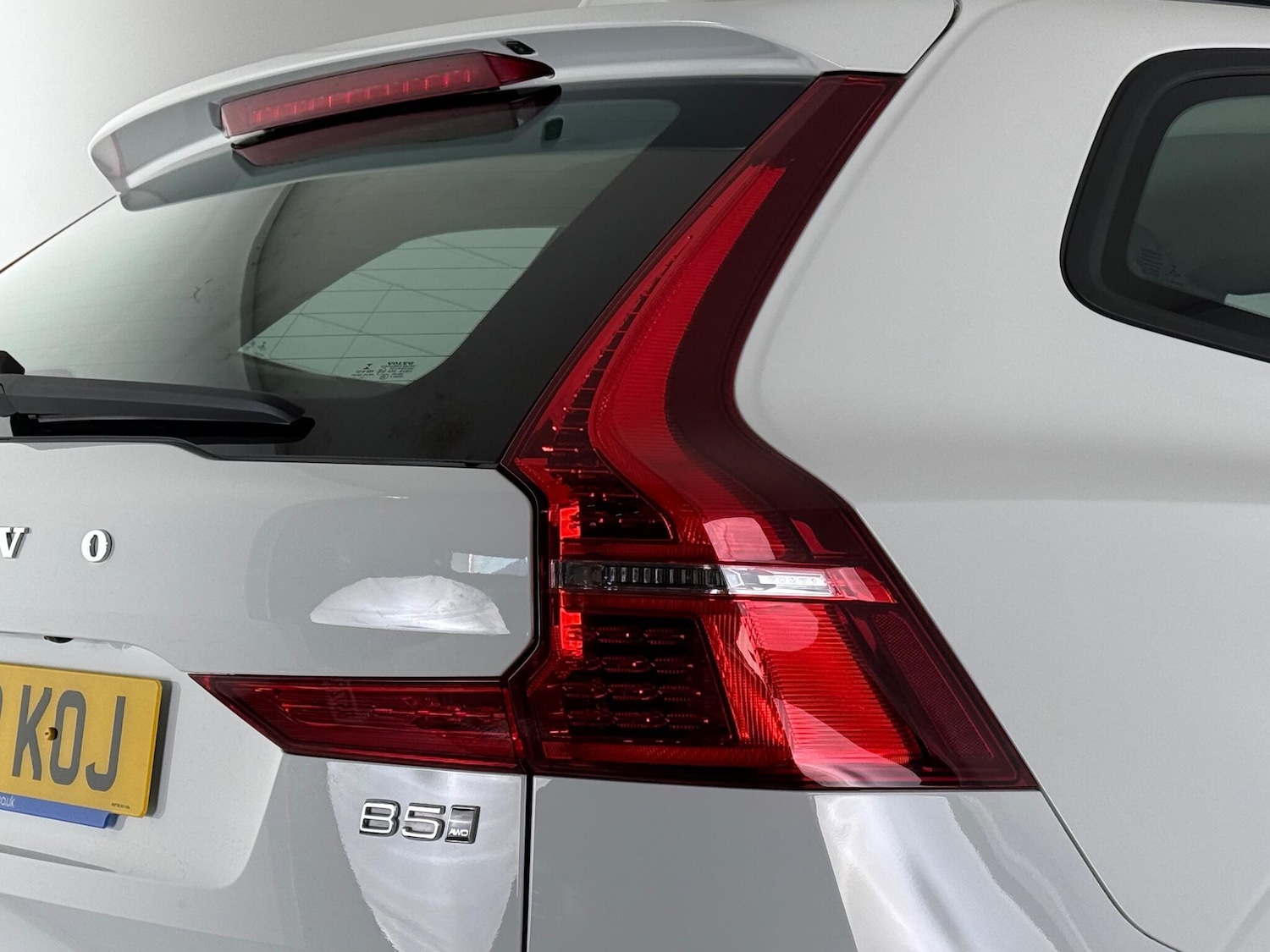 Used Volvo XC60 2022 for sale - 76466953: Photo 10