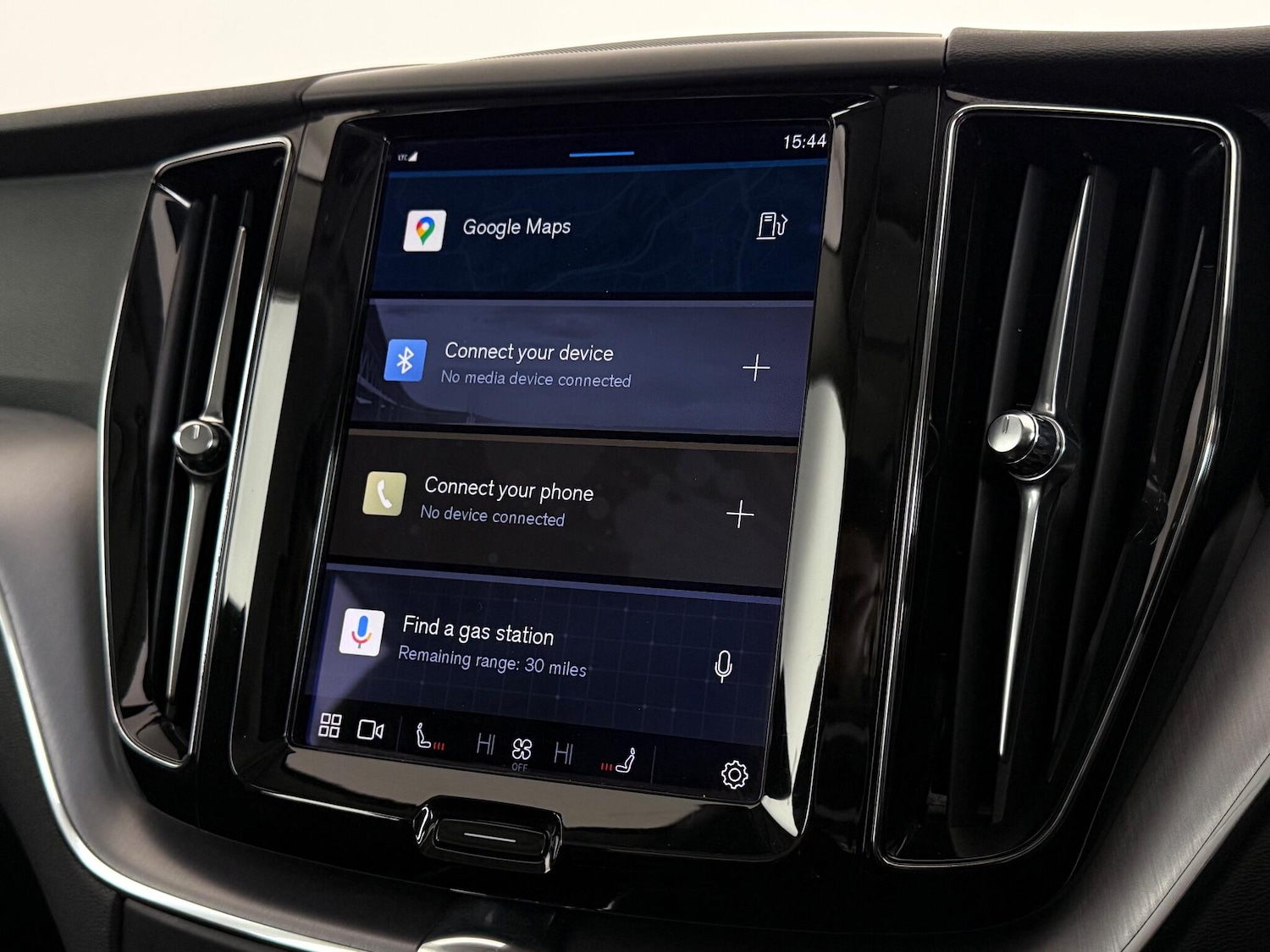 Used Volvo XC60 2022 for sale - 76466953: Photo 32