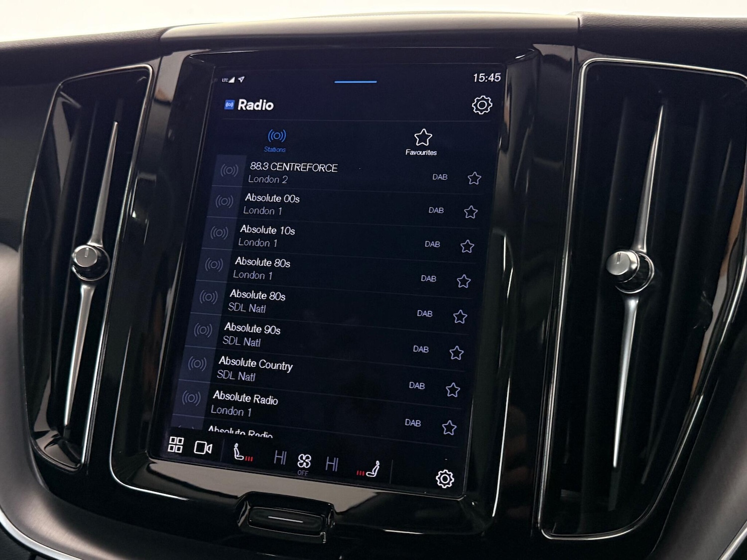 Used Volvo XC60 2022 for sale - 76466953: Photo 37