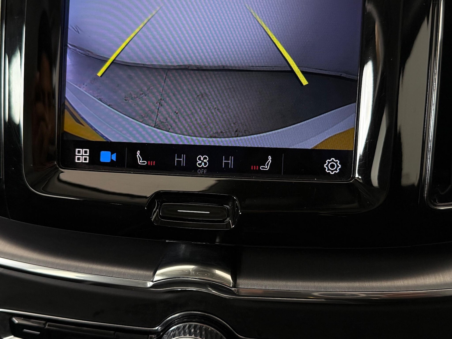 Used Volvo XC60 2022 for sale - 76466953: Photo 38