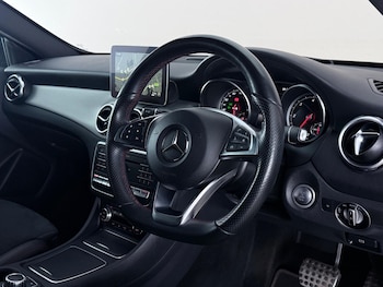 Used Mercedes-Benz GLA 2018 for sale - 79121947: Photo