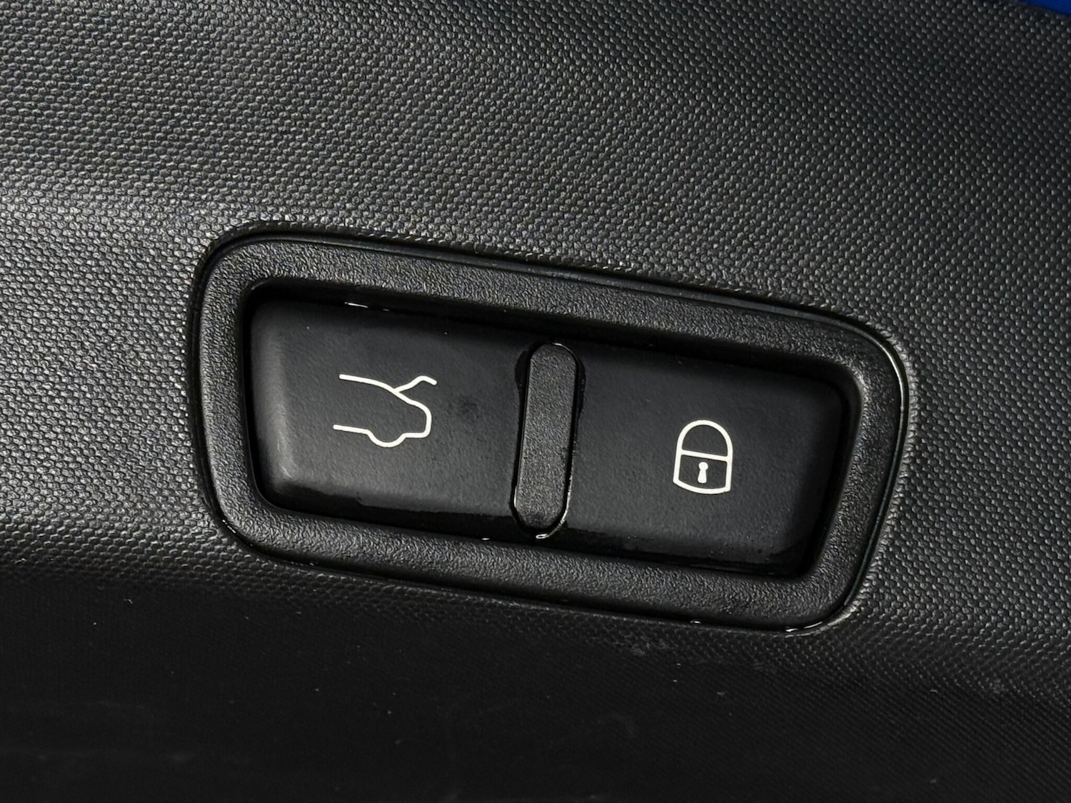 Used Alfa Romeo Stelvio 2021 for sale - 77246200: Photo 11