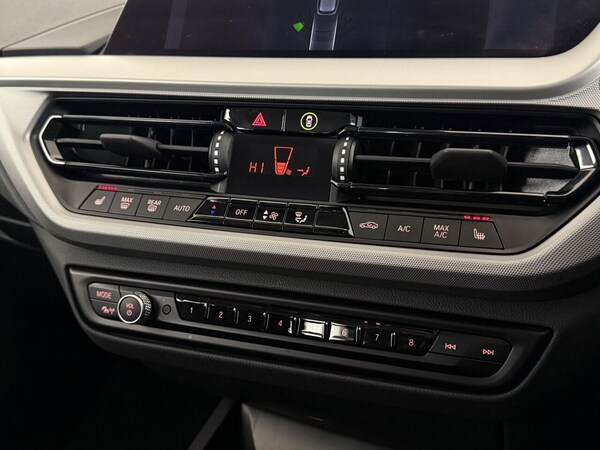 Used BMW 1 Series 2024 for sale - 76216889: Photo 42