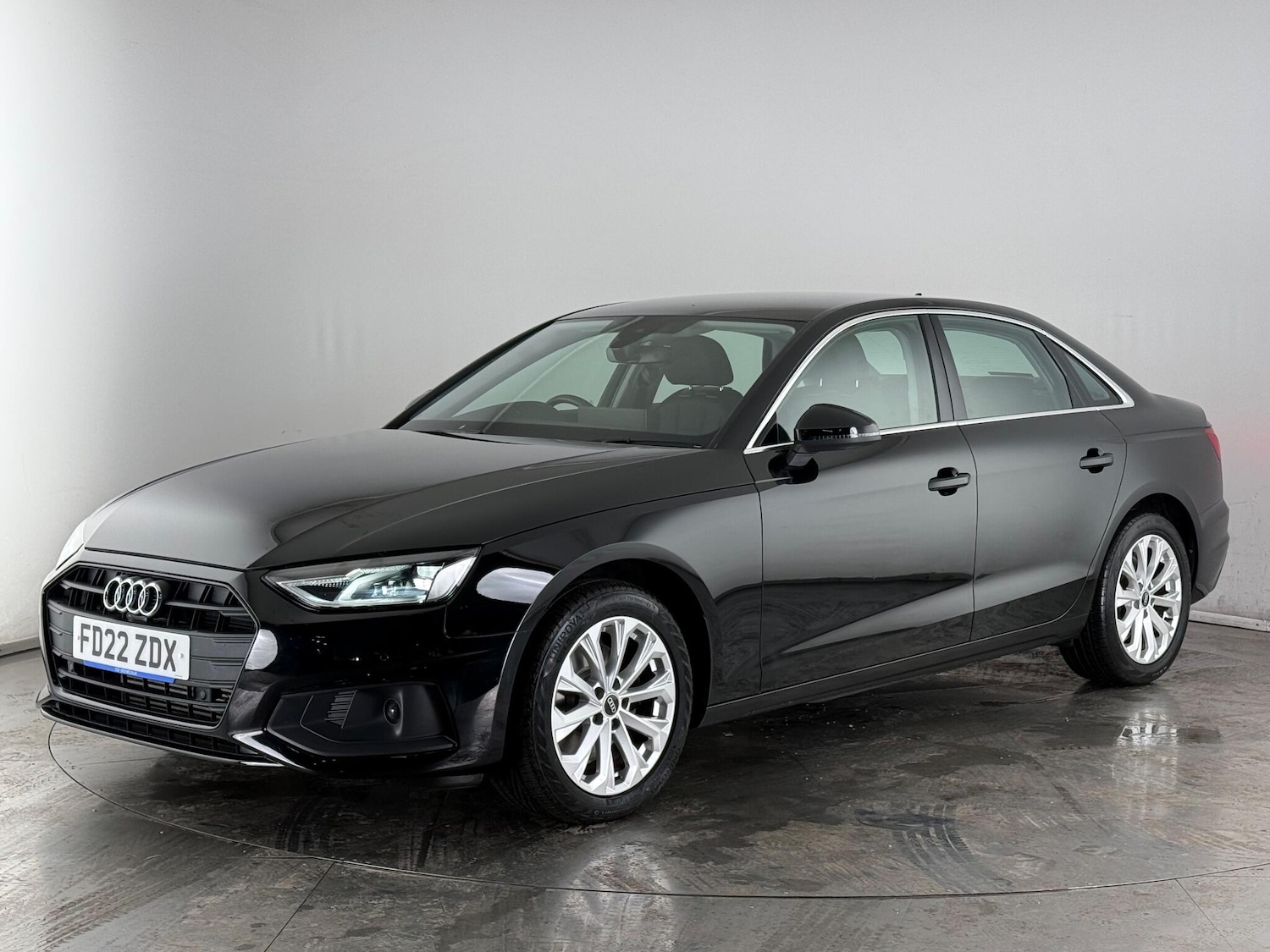 Used Audi A4 2022 for sale - 77216586: Photo 3