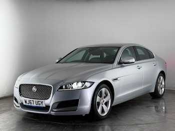 Used Jaguar XF 2017 for sale - 77511549: Photo