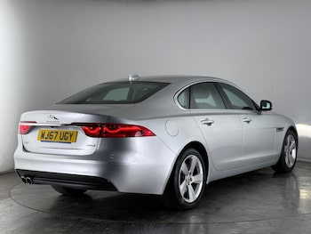 Used Jaguar XF 2017 for sale - 77511549: Photo