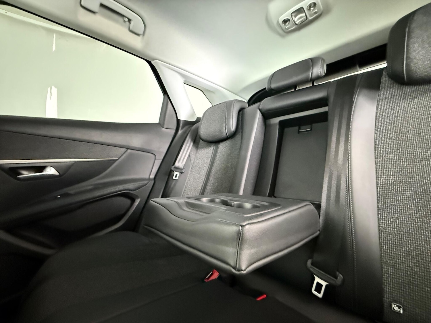 Used Peugeot 3008 2019 for sale - 76467188: Photo 16