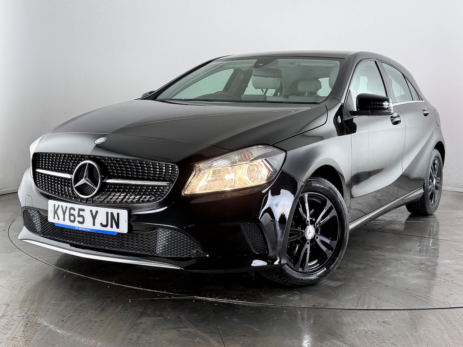 Used Mercedes-Benz A-Class 2016 for sale - 77259647: Photo 28