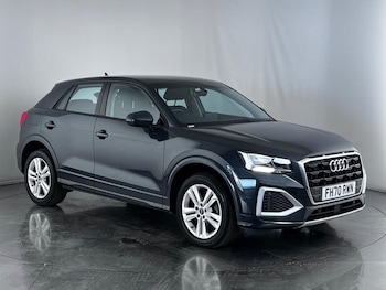 Audi - Q2